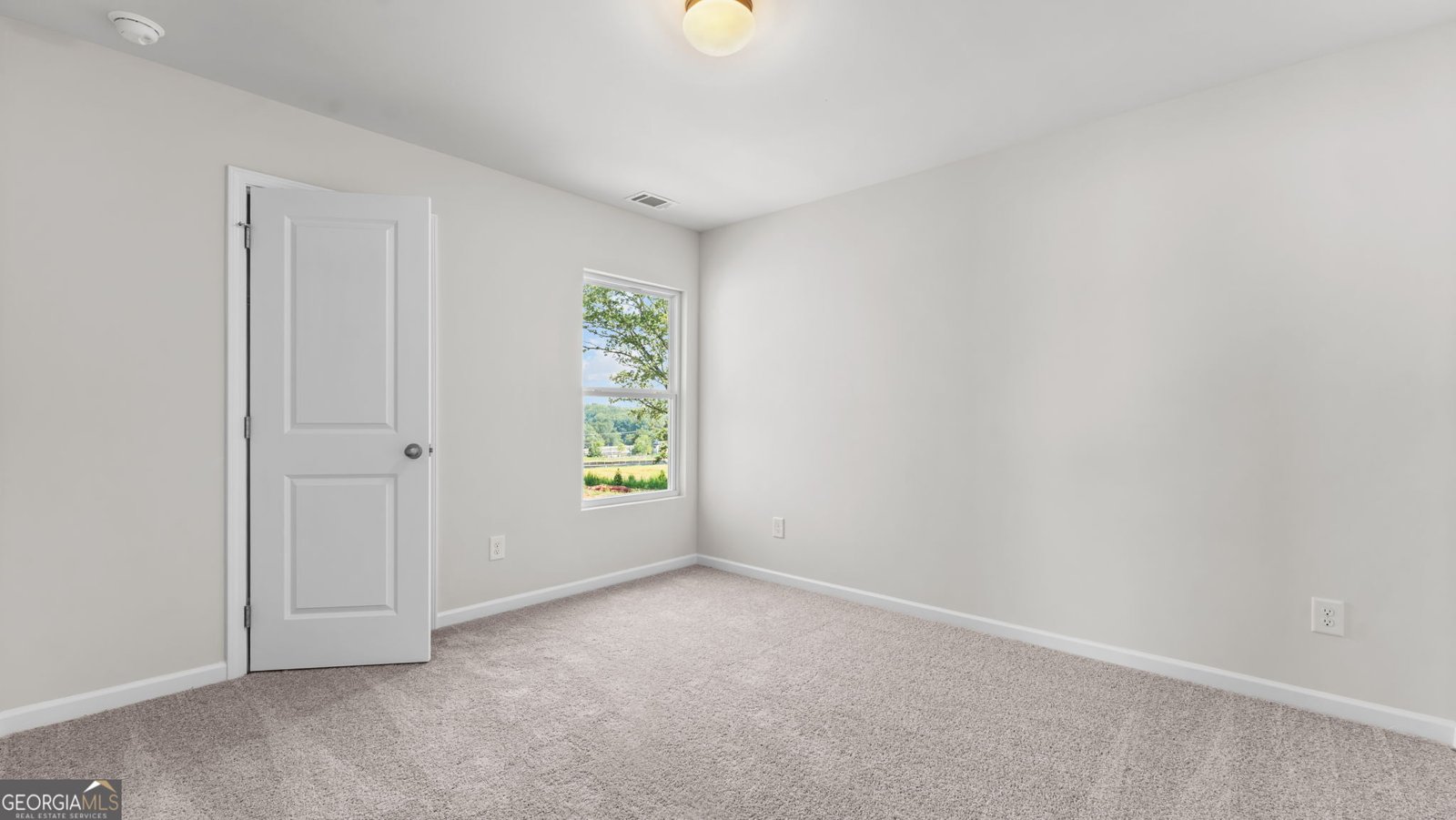 5245 Gainesville Street Flowery Branch - Photo 7