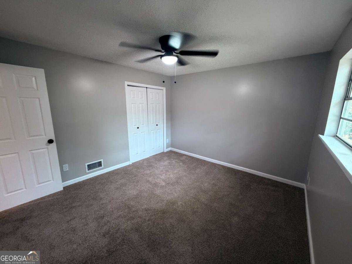 4701 Flat Shoals Road Union City - Photo 12