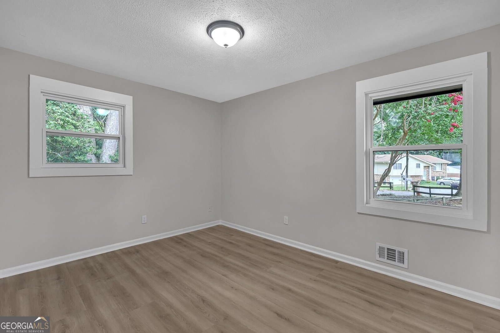 2391 Prestige Valley Court Morrow - Photo 25