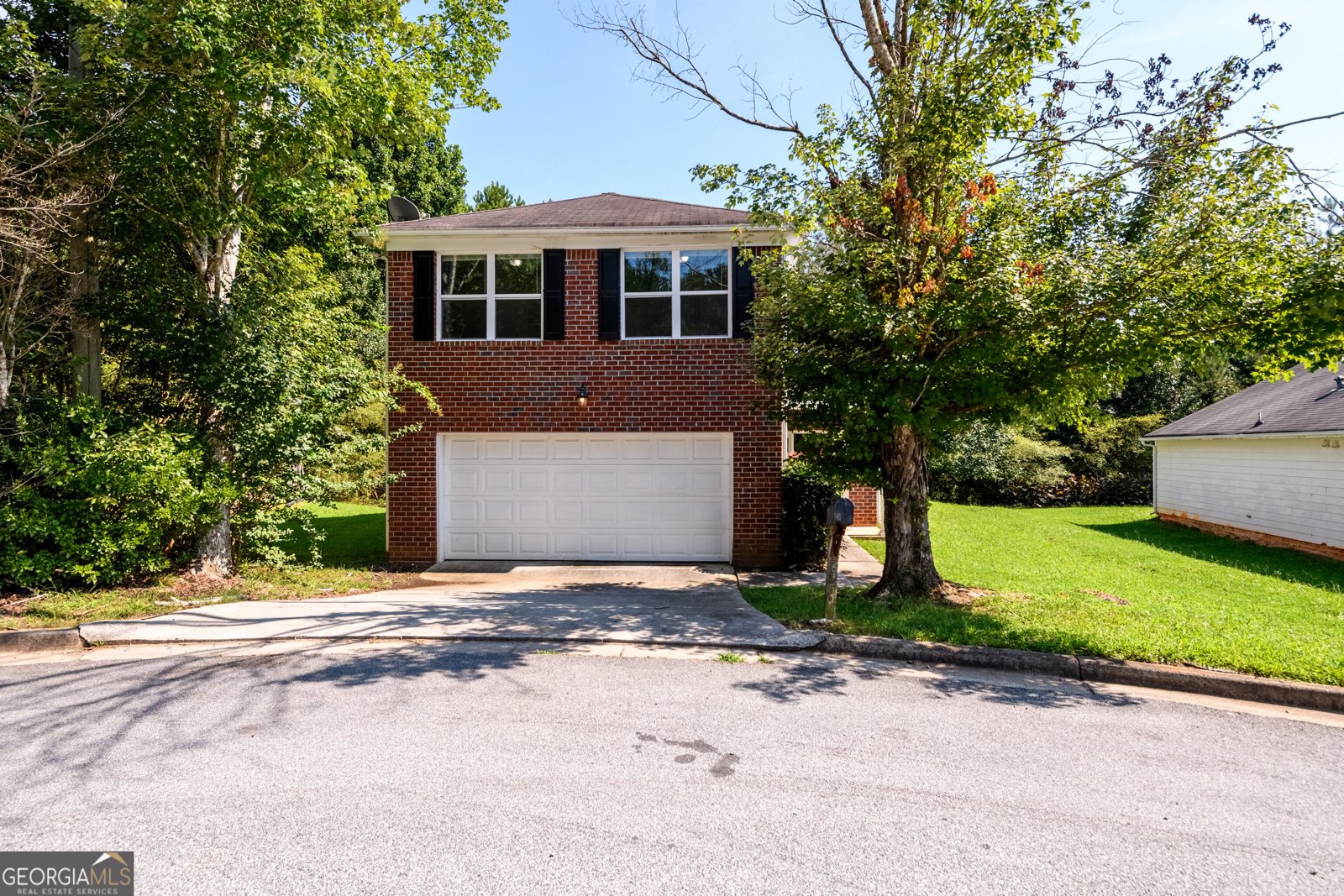 6550 Browns Mill Ferry Drive Lithonia - main photo