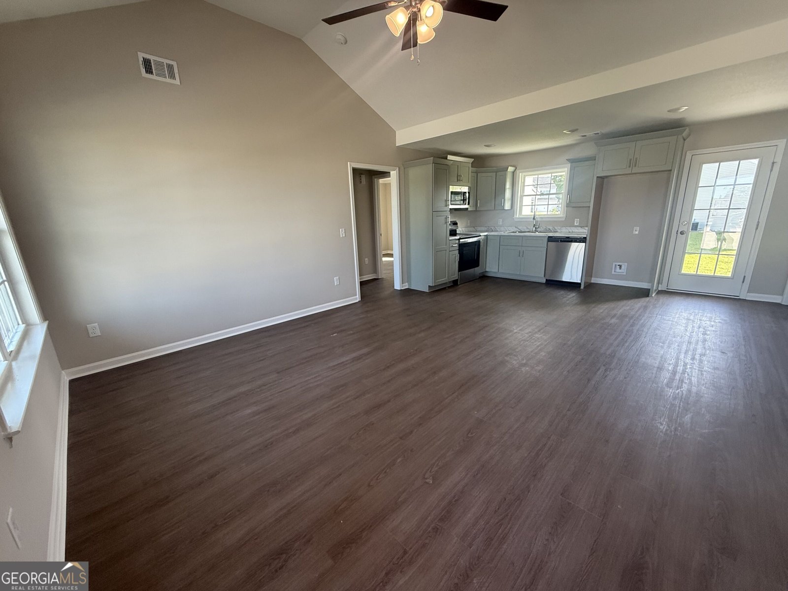 517 Nickies Way Statesboro - Photo 8