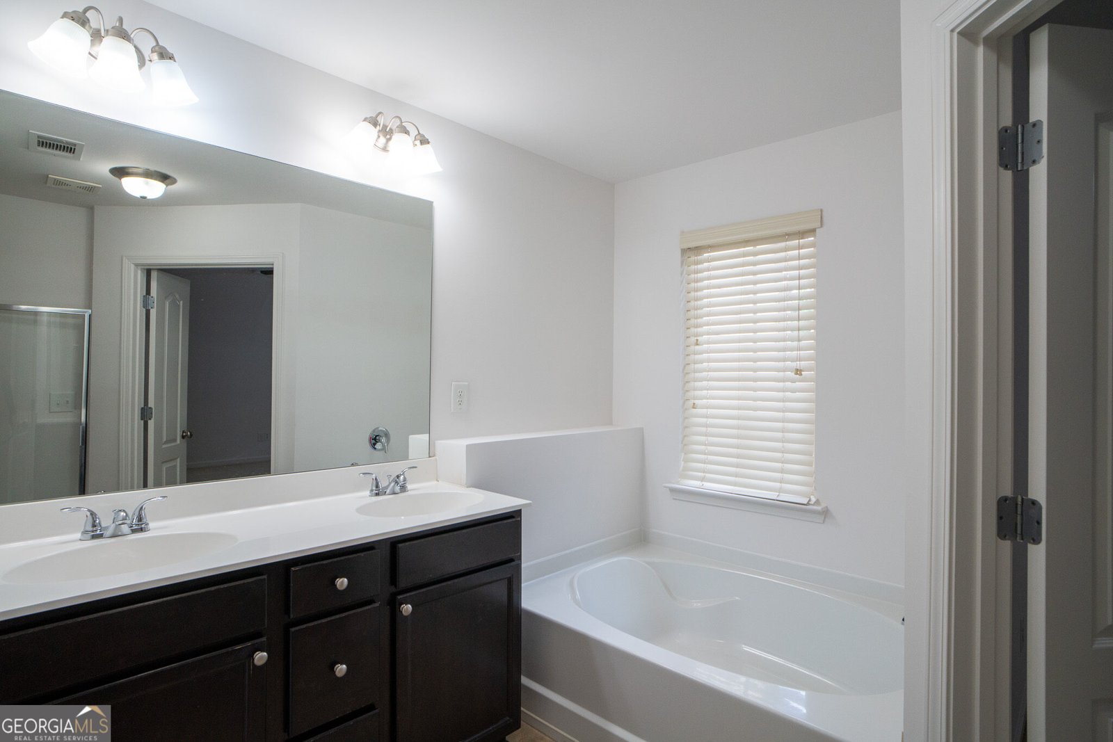 2306 Bellyard Drive Buford - Photo 18