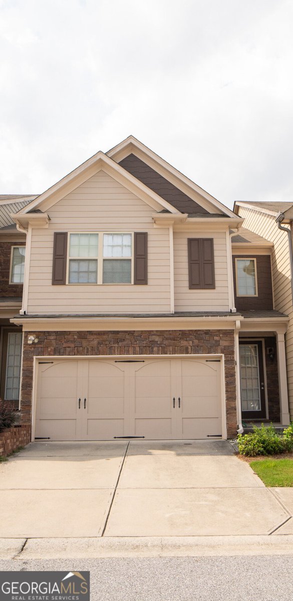 2306 Bellyard Drive Buford - Photo 2