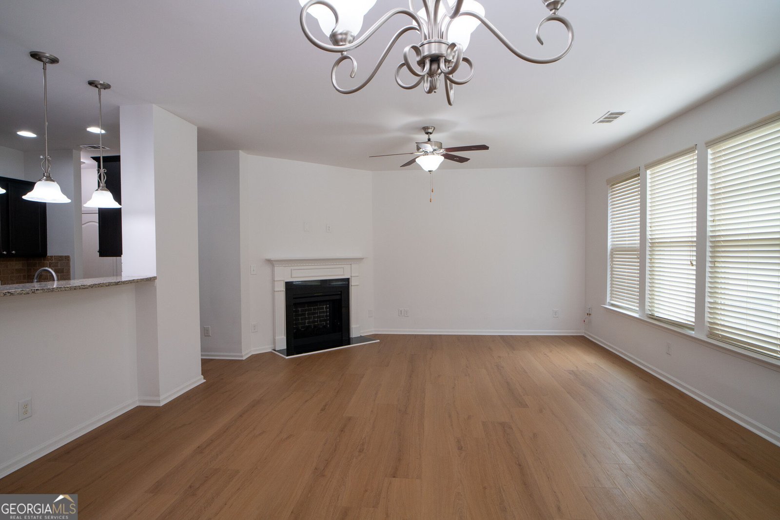 2306 Bellyard Drive Buford - Photo 4