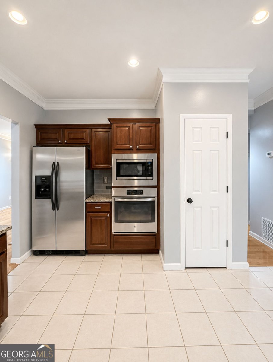 2162 Fall Creek Landing Loganville - Photo 7
