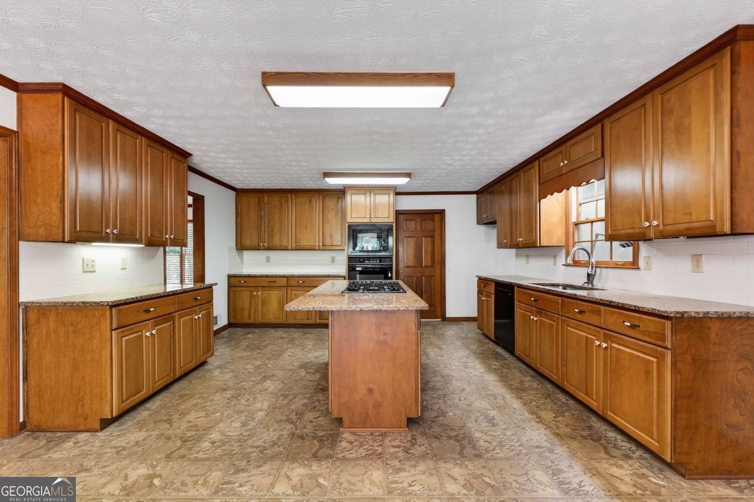 131 Plantation Way Stockbridge - Photo 9