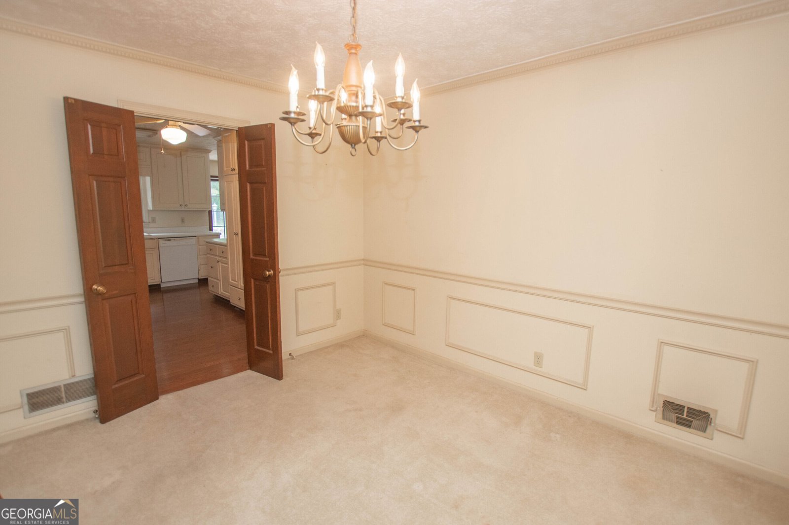 2195 Temple Johnson Road Snellville - Photo 13