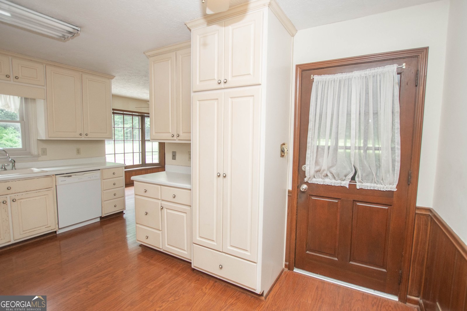 2195 Temple Johnson Road Snellville - Photo 16