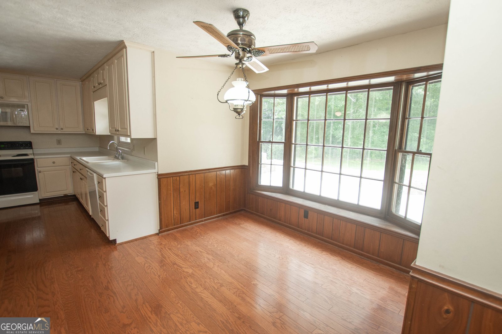 2195 Temple Johnson Road Snellville - Photo 18