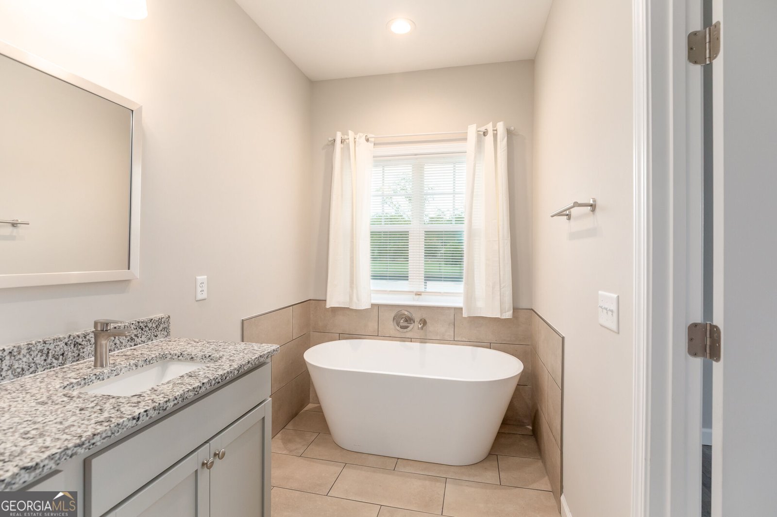 410 A N Caswell Street Glennville - Photo 18