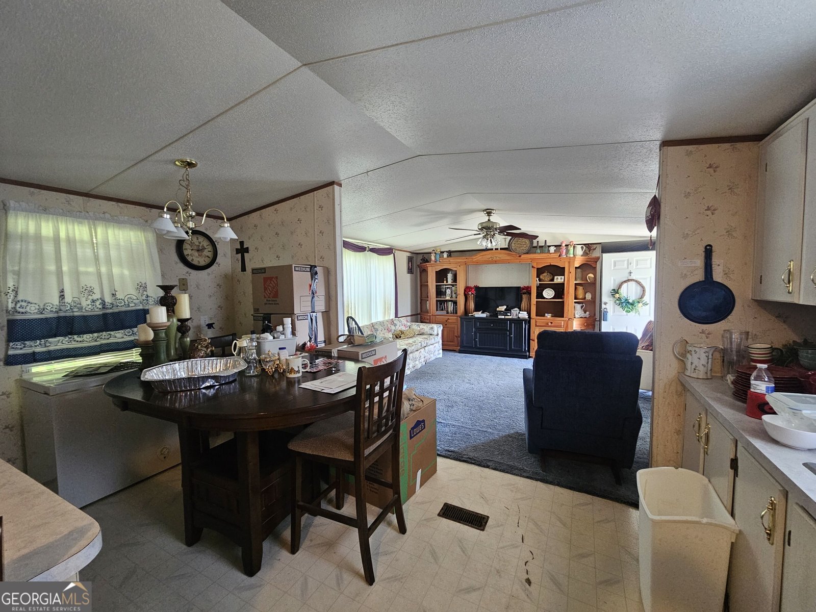 105 Bayberry Drive Byron - Photo 7