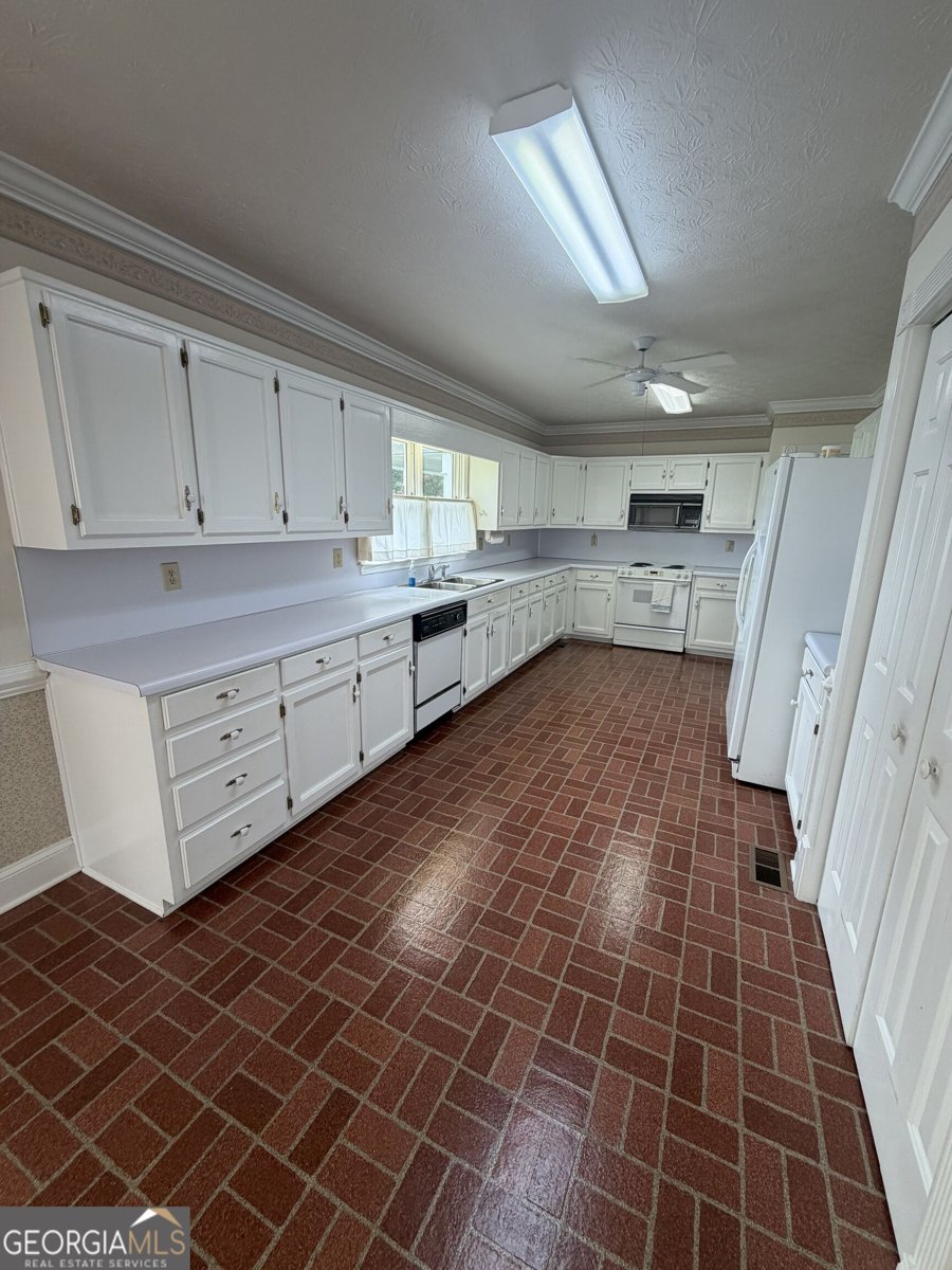 2820 Bay Ridge Dr Loganville - Photo 6