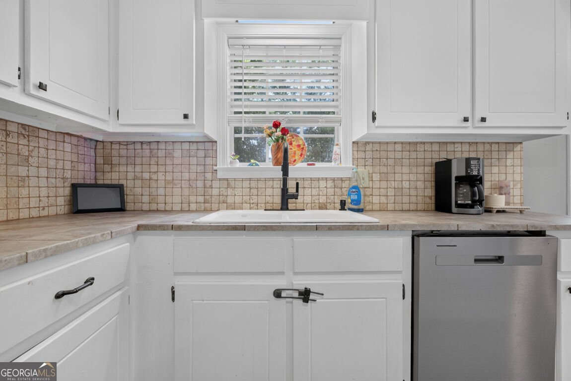 216 Brooks Lane Winder - Photo 8