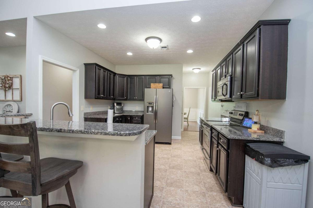 183 Edgemont Court Lagrange - Photo 10