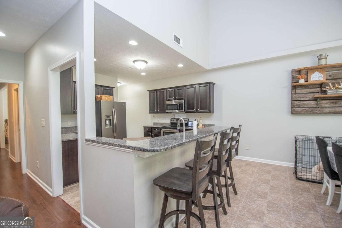 183 Edgemont Court Lagrange - Photo 11
