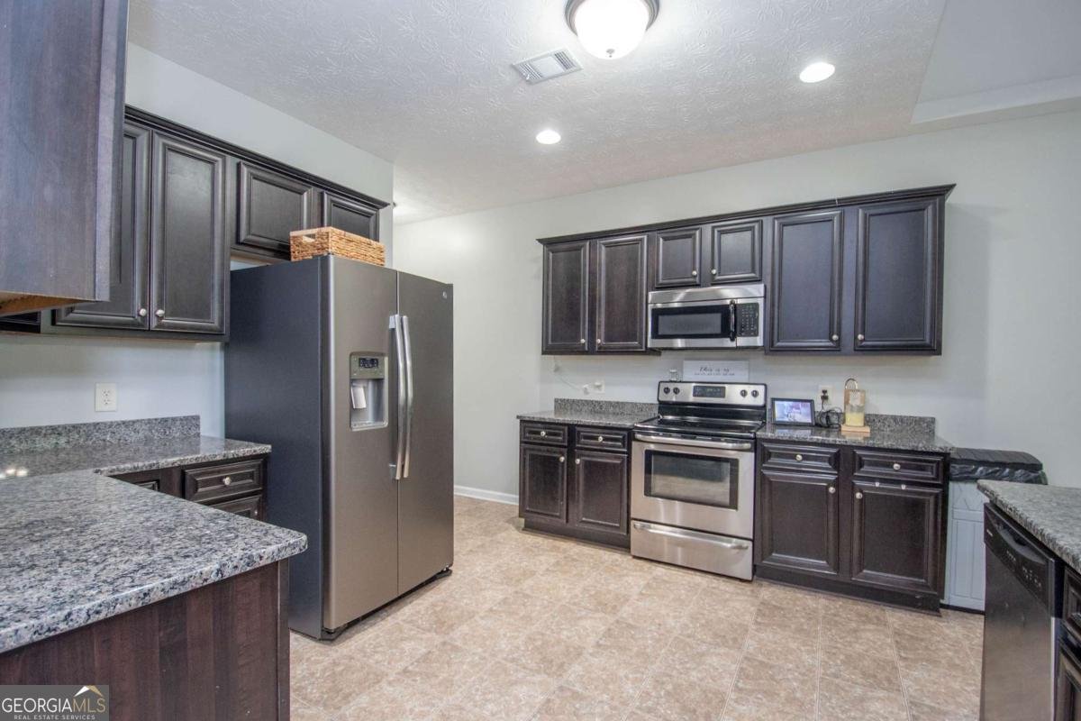 183 Edgemont Court Lagrange - Photo 7