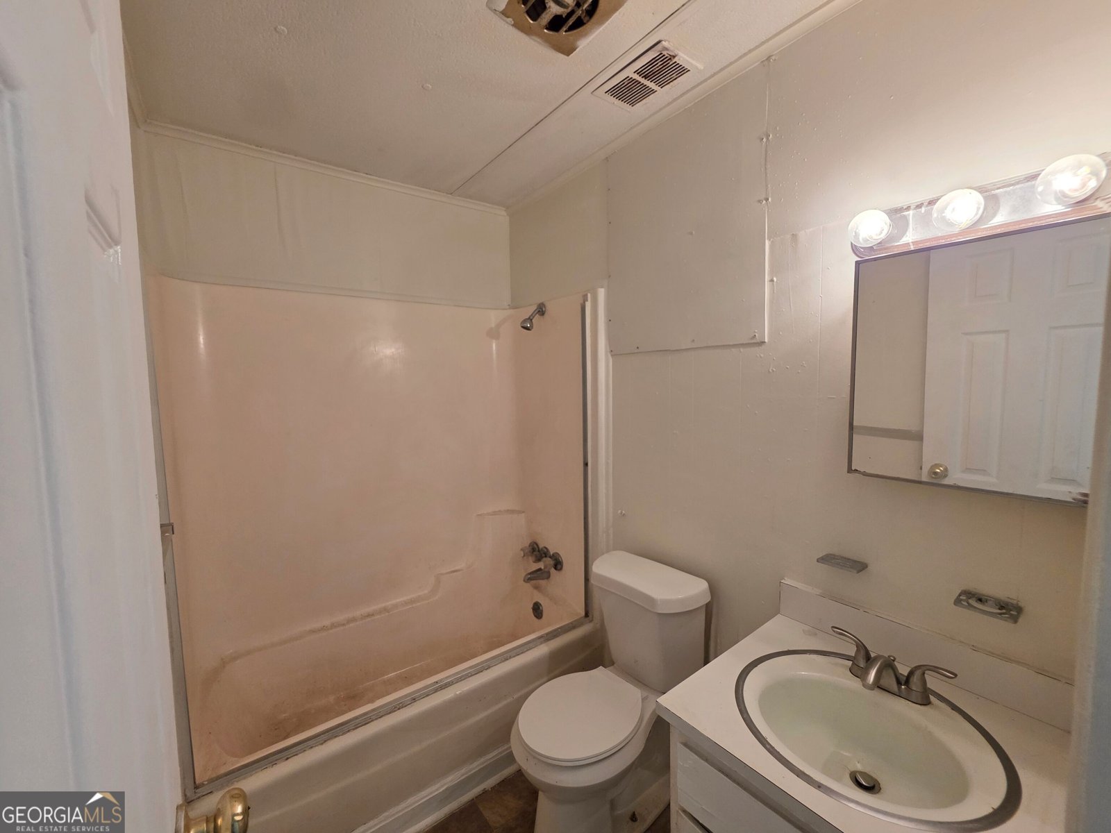 3295 Masseyville Road Macon - Photo 10