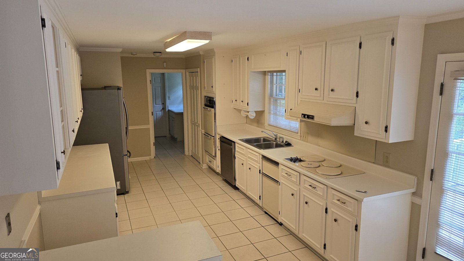 176 Tatershall Court Macon - Photo 10