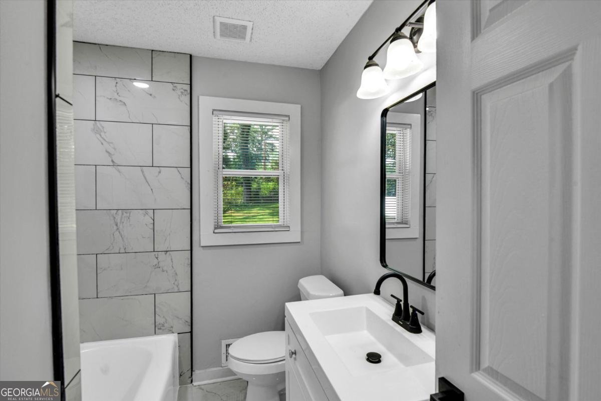 662 Melrose Drive Forest Park - Photo 18