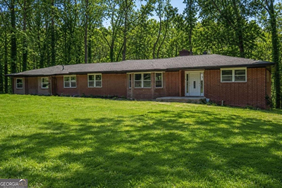 3042 Peek Road Atlanta - main photo