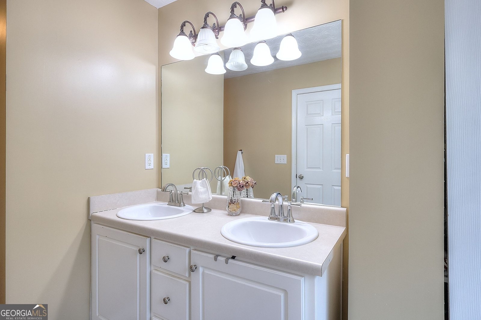 1106 Caroline Court Loganville - Photo 24