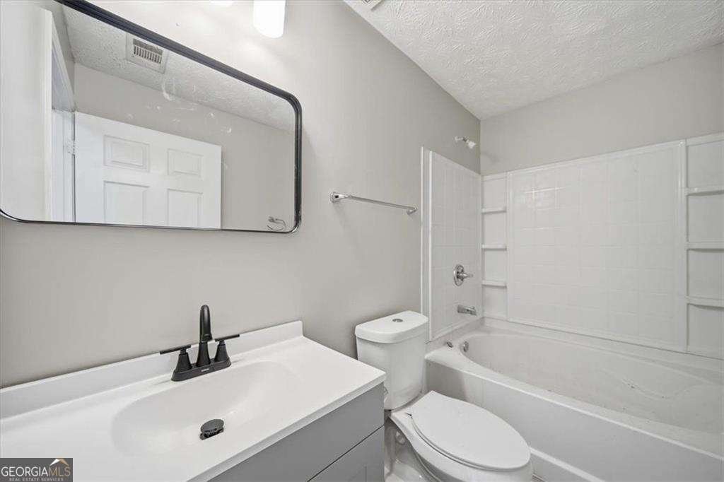 8201 Fairington Village Drive Lithonia - Photo 11