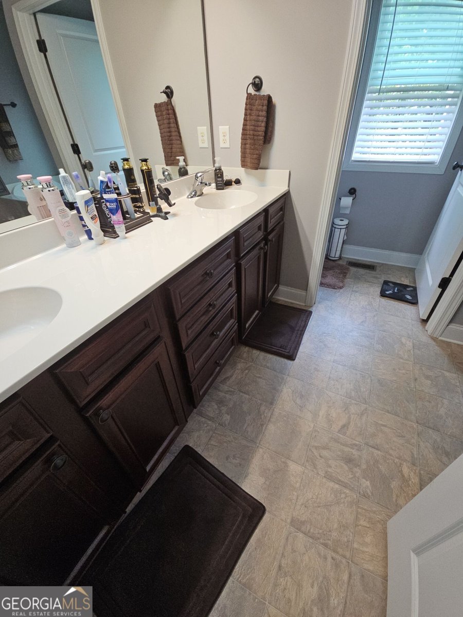 511 Tradition Place Lagrange - Photo 14