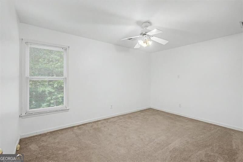 503 Deer Cliff Court Woodstock - Photo 19