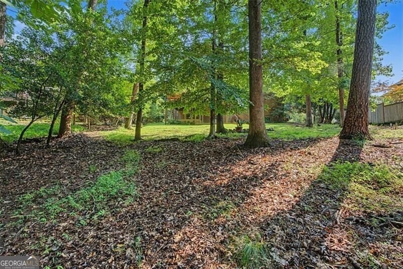 503 Deer Cliff Court Woodstock - Photo 34