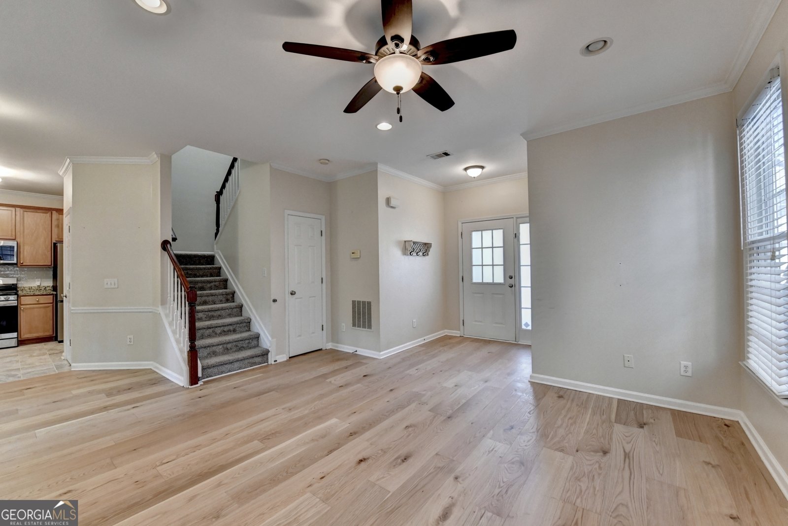 778 Gardenside Circle Marietta - Photo 10