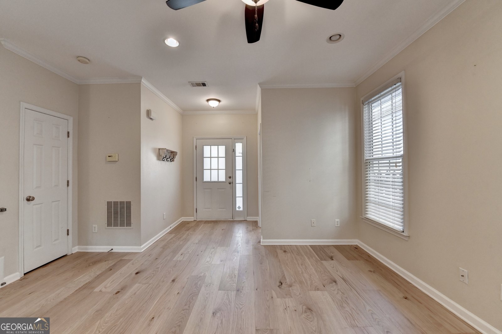 778 Gardenside Circle Marietta - Photo 11