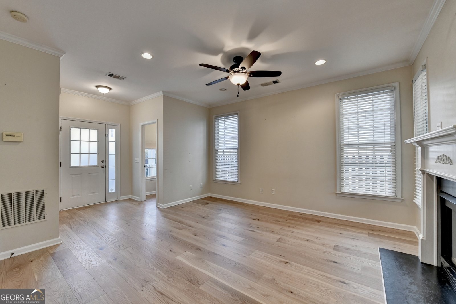 778 Gardenside Circle Marietta - Photo 12