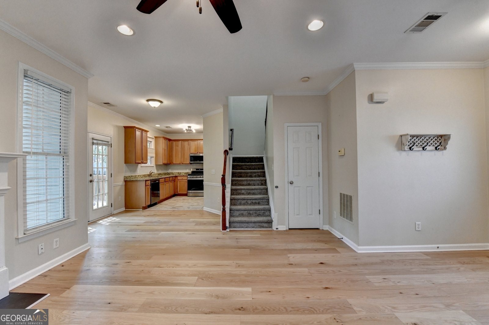 778 Gardenside Circle Marietta - Photo 9