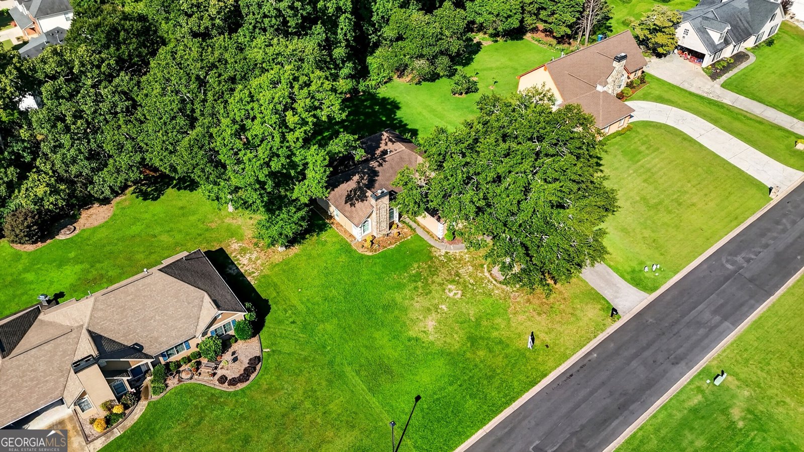 1880 Ashton Brooke Lane Buford - Photo 37