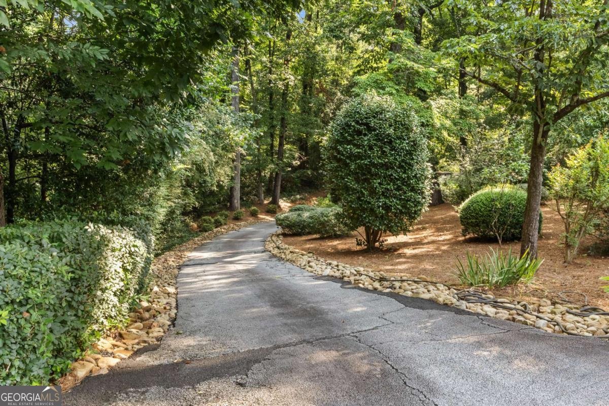 6488 Cherry Tree Lane Sandy Springs - Photo 8