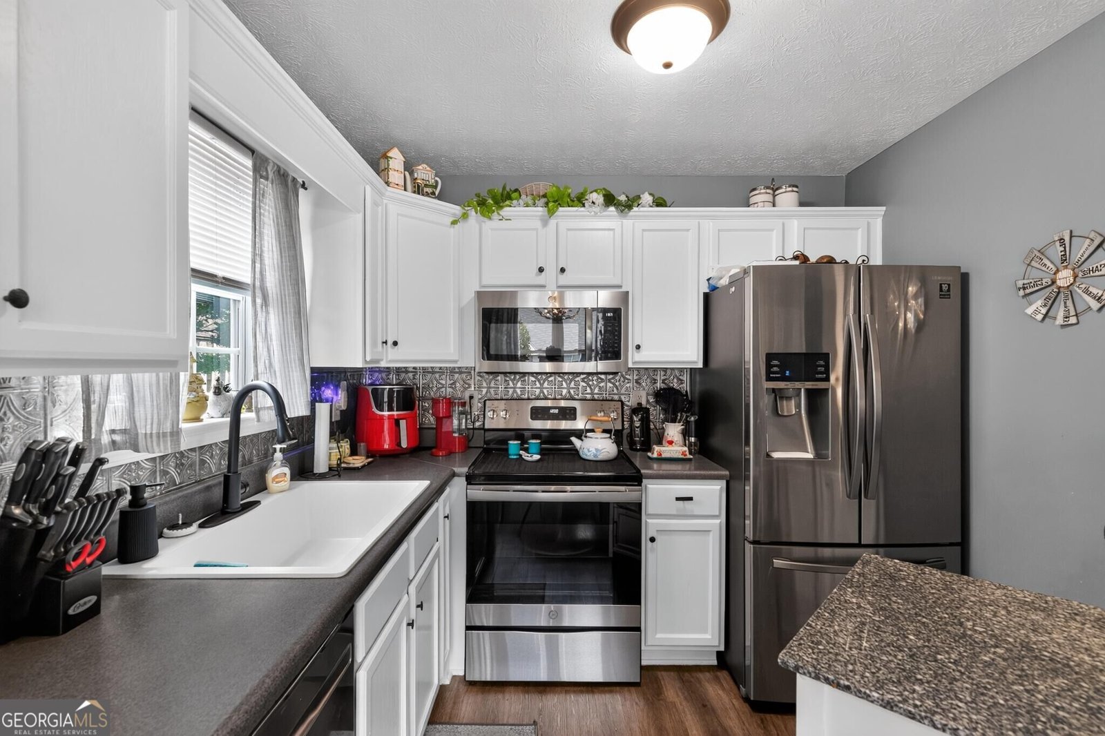 137 Gentle Breeze Court Temple - Photo 13