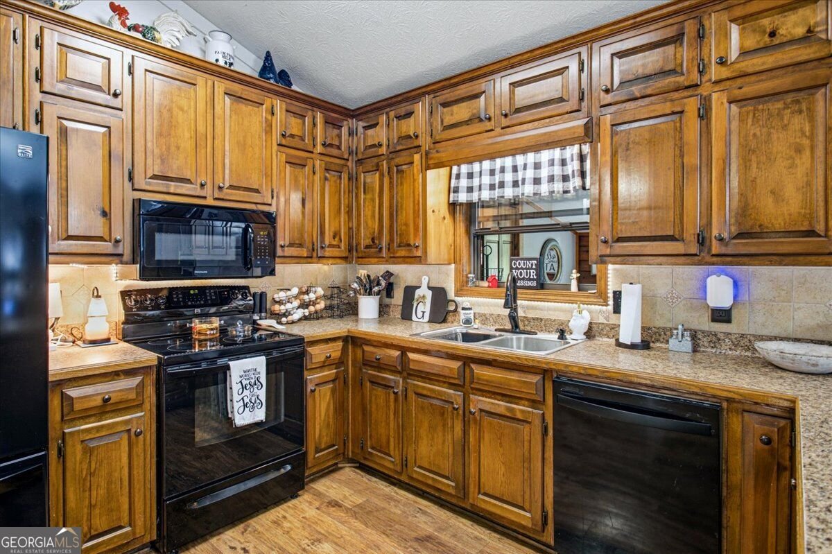 235 Roberts Road Covington - Photo 12