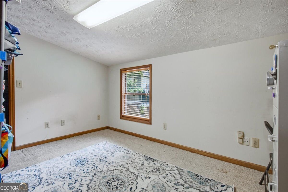 235 Roberts Road Covington - Photo 31