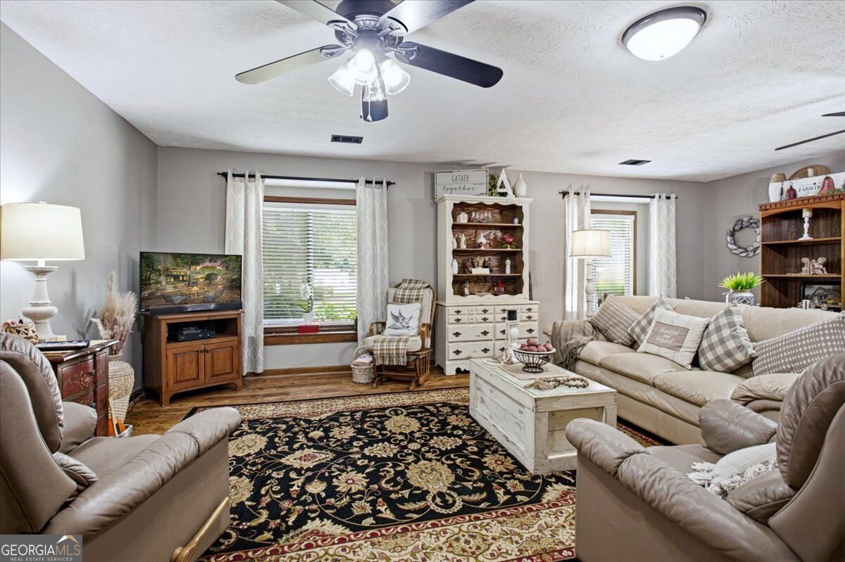 235 Roberts Road Covington - Photo 39