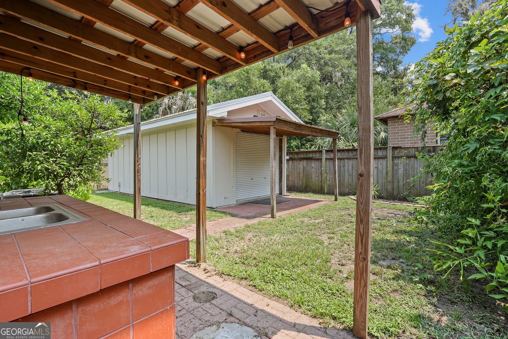 1204 4th Avenue Brunswick - Photo 24