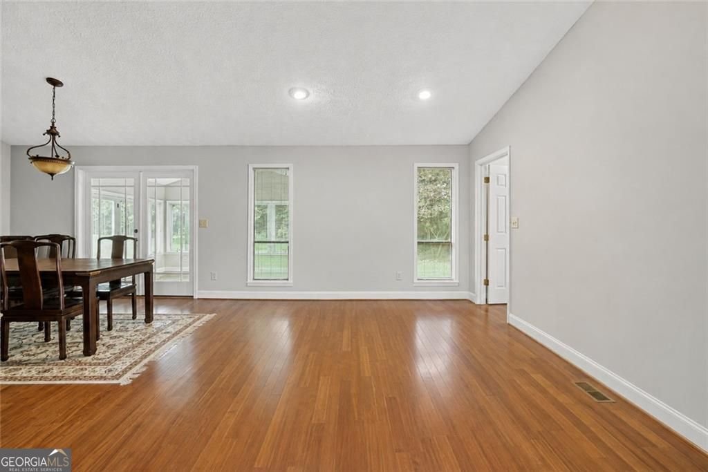 1660 Wingard Drive Marietta - Photo 6
