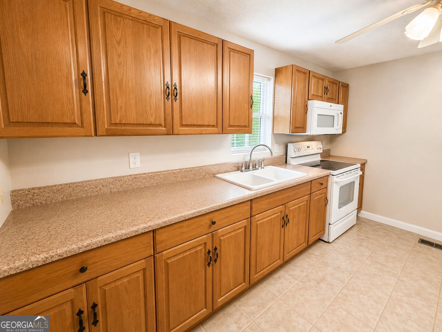 109 Dobbins Mill Rd Griffin - Photo 12