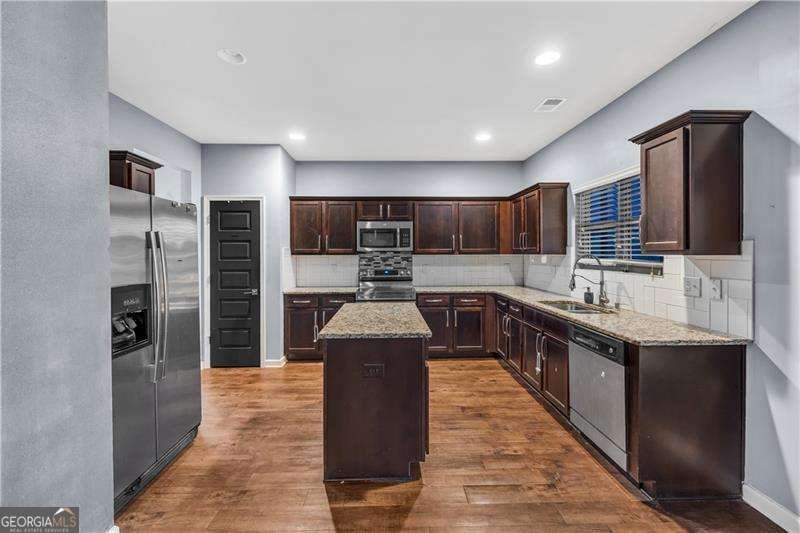 8438 Hillspire Drive Douglasville - Photo 9