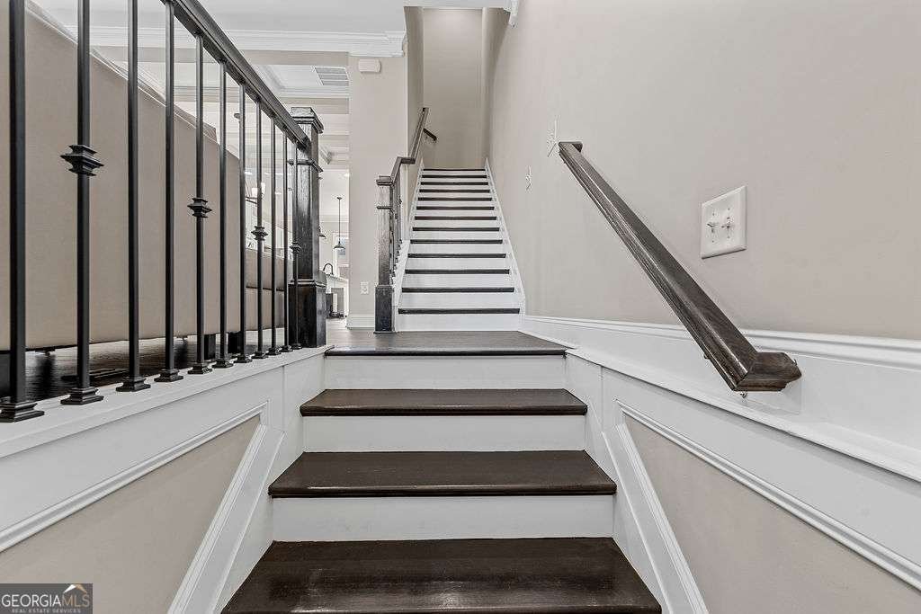4468 Dunblane Avenue Sugar Hill - Photo 10
