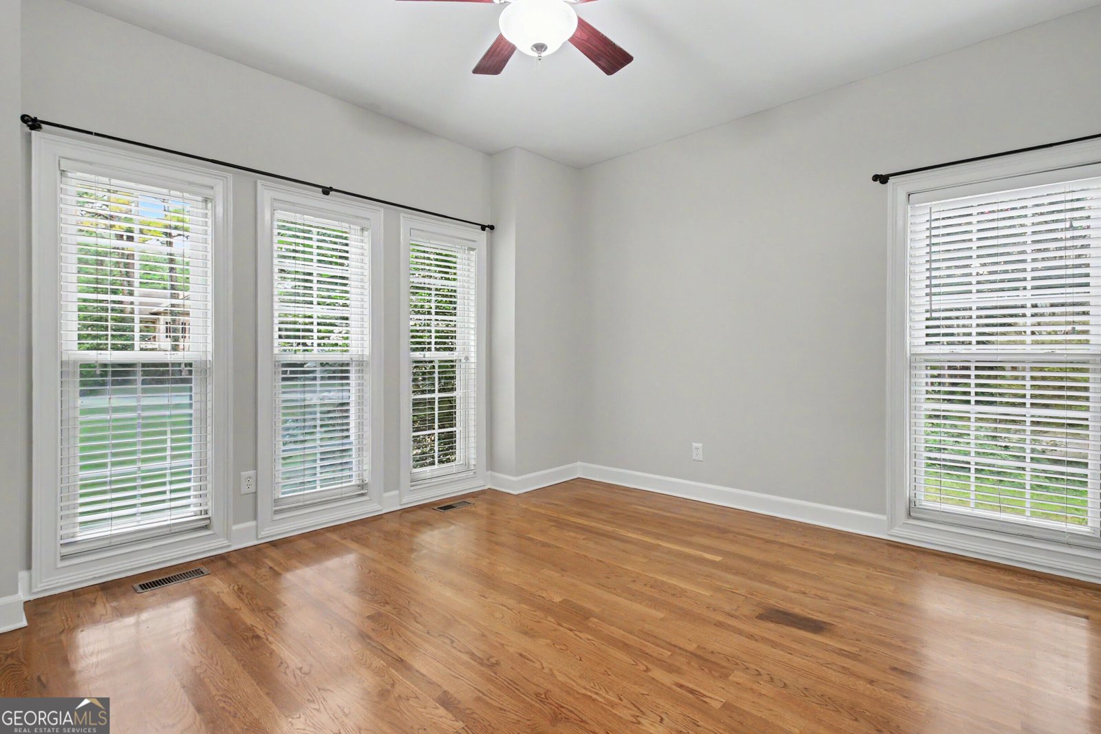 235 Manor Drive Fayetteville - Photo 11