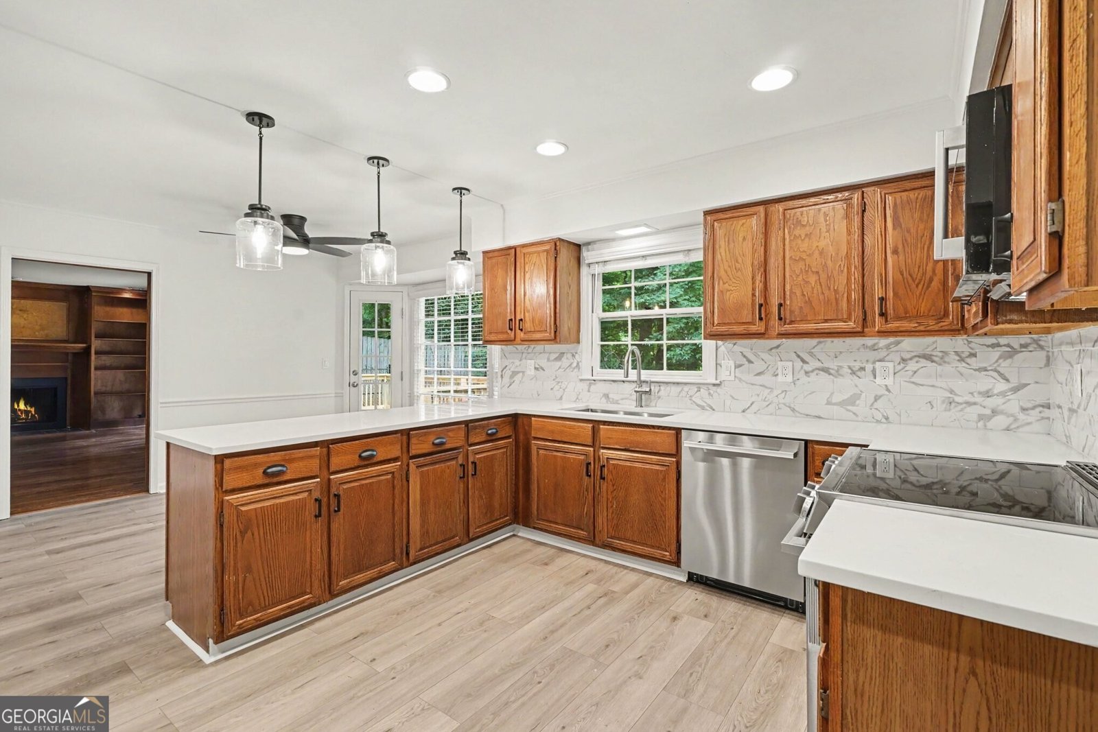 3611 Preston Court Lilburn - Photo 11
