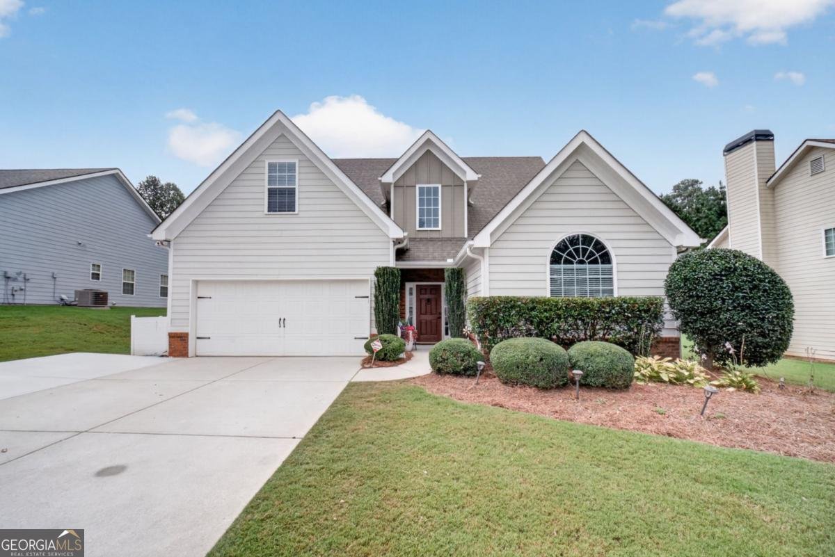 6280 Cove Creek Drive Flowery Branch - main photo
