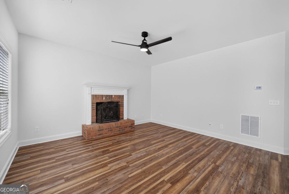 6280 Cove Creek Drive Flowery Branch - Photo 12