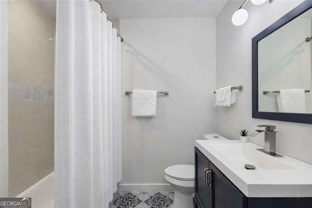 2353 Larchwood Road Atlanta - Photo 10