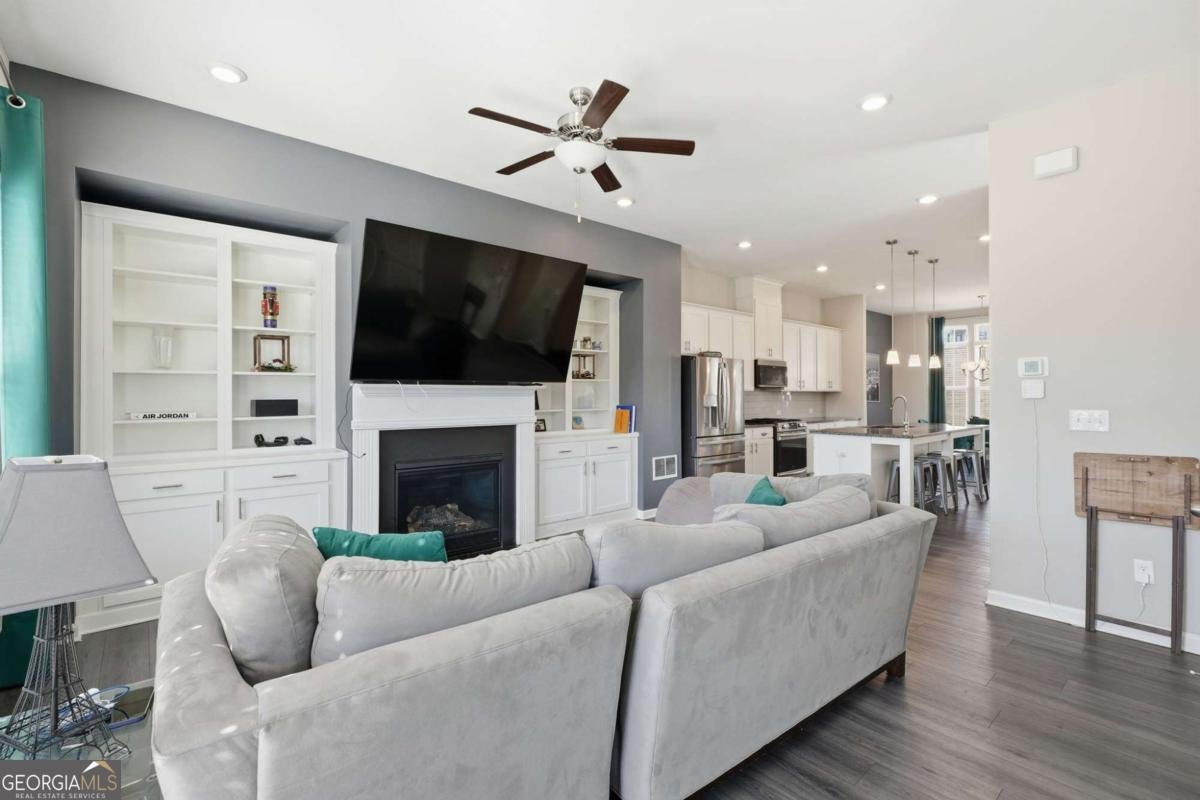 3317 Park Pointe Circle Scottdale - Photo 6